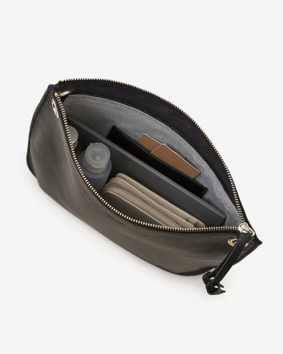 edie_shoulder_bag_cervino_3.webp Roots Edie Shoulder Bag Cervino BLACK Shop