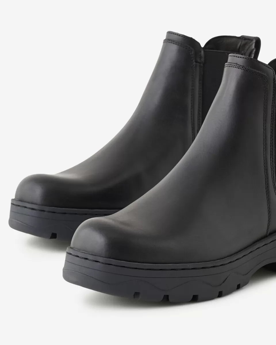 junction_boot_3-1.webp Roots Junction Boot Outlet