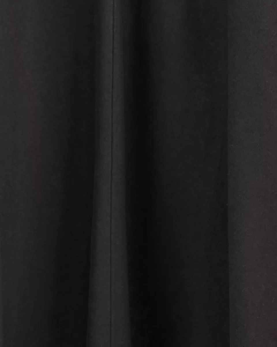 linen_vneck_dress_5.webp Roots Linen V-Neck Dress Flash Sale